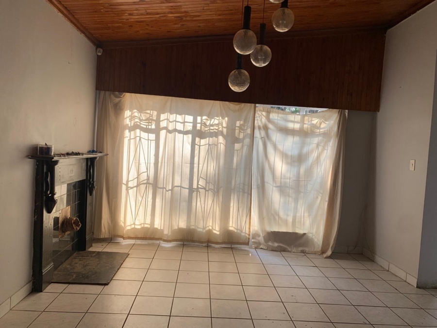 5 Bedroom Property for Sale in Rensburg Gauteng