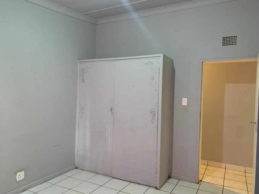 5 Bedroom Property for Sale in Rensburg Gauteng
