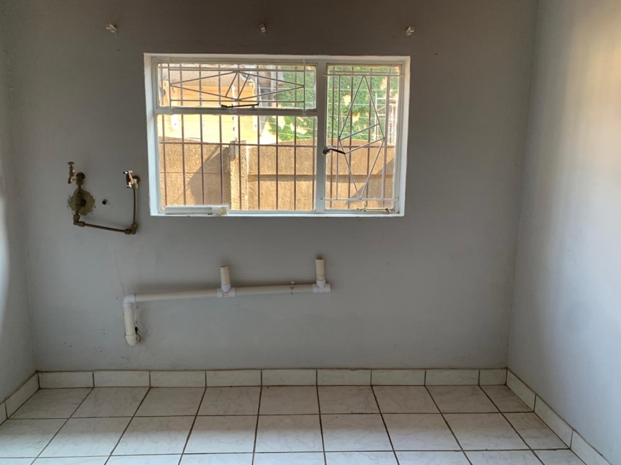 5 Bedroom Property for Sale in Rensburg Gauteng