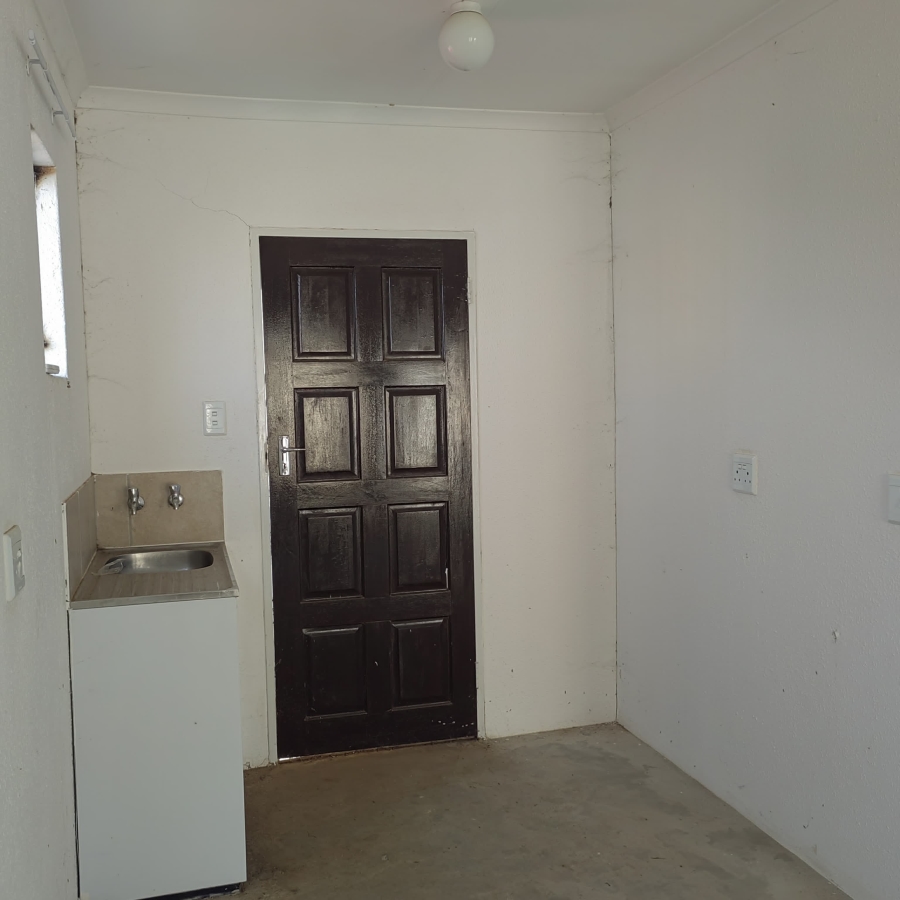 2 Bedroom Property for Sale in Savanna City Gauteng