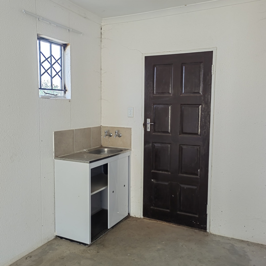 2 Bedroom Property for Sale in Savanna City Gauteng