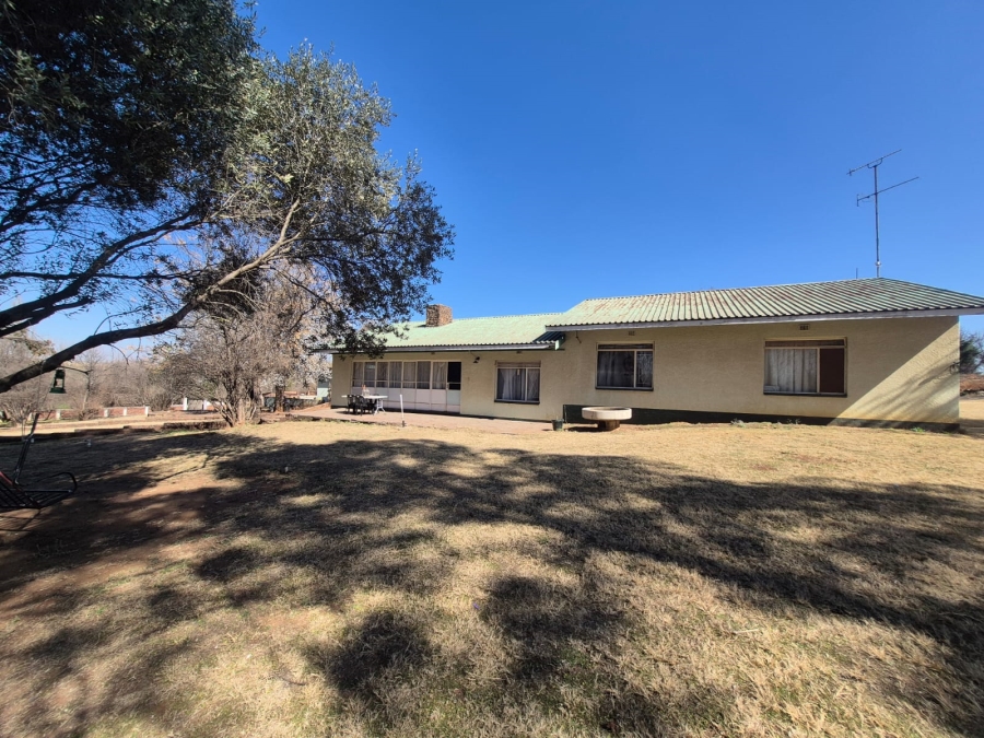 3 Bedroom Property for Sale in Kookrus Gauteng