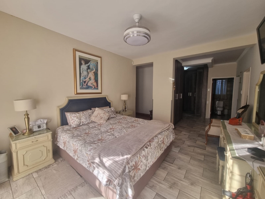 6 Bedroom Property for Sale in Vanderbijlpark SW 5 Gauteng