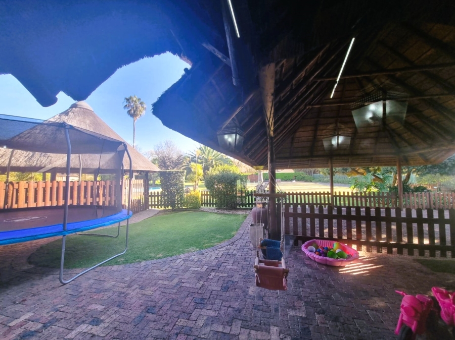 6 Bedroom Property for Sale in Vanderbijlpark SW 5 Gauteng