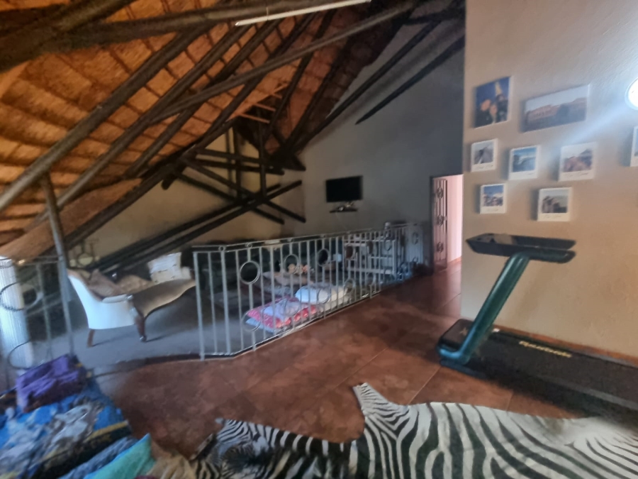 6 Bedroom Property for Sale in Vanderbijlpark SW 5 Gauteng