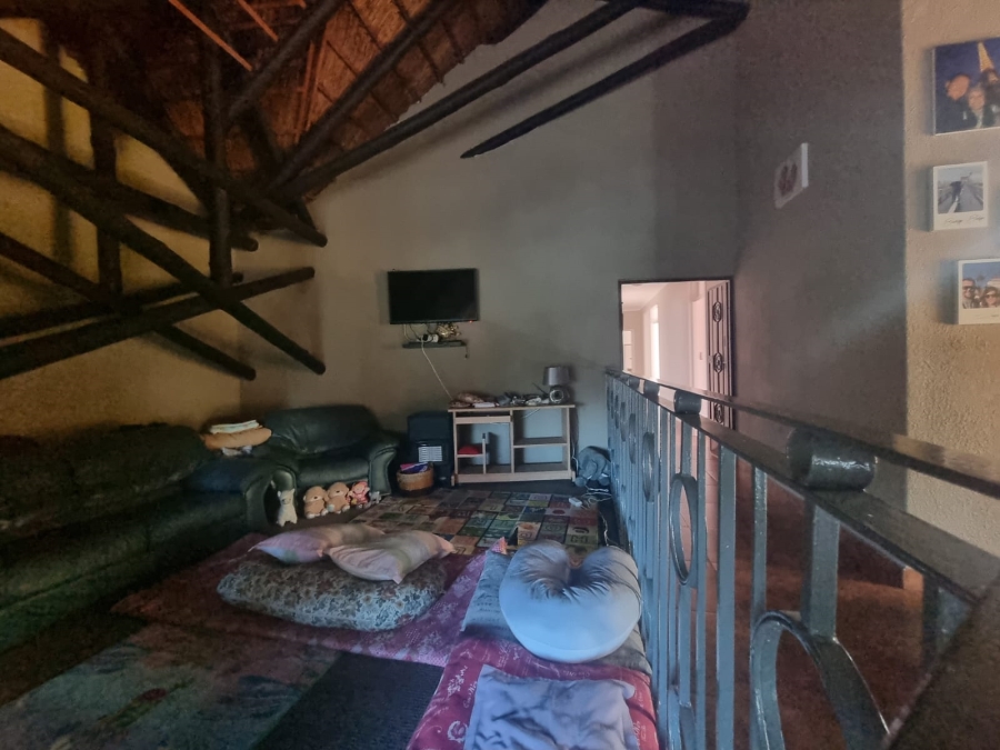 6 Bedroom Property for Sale in Vanderbijlpark SW 5 Gauteng