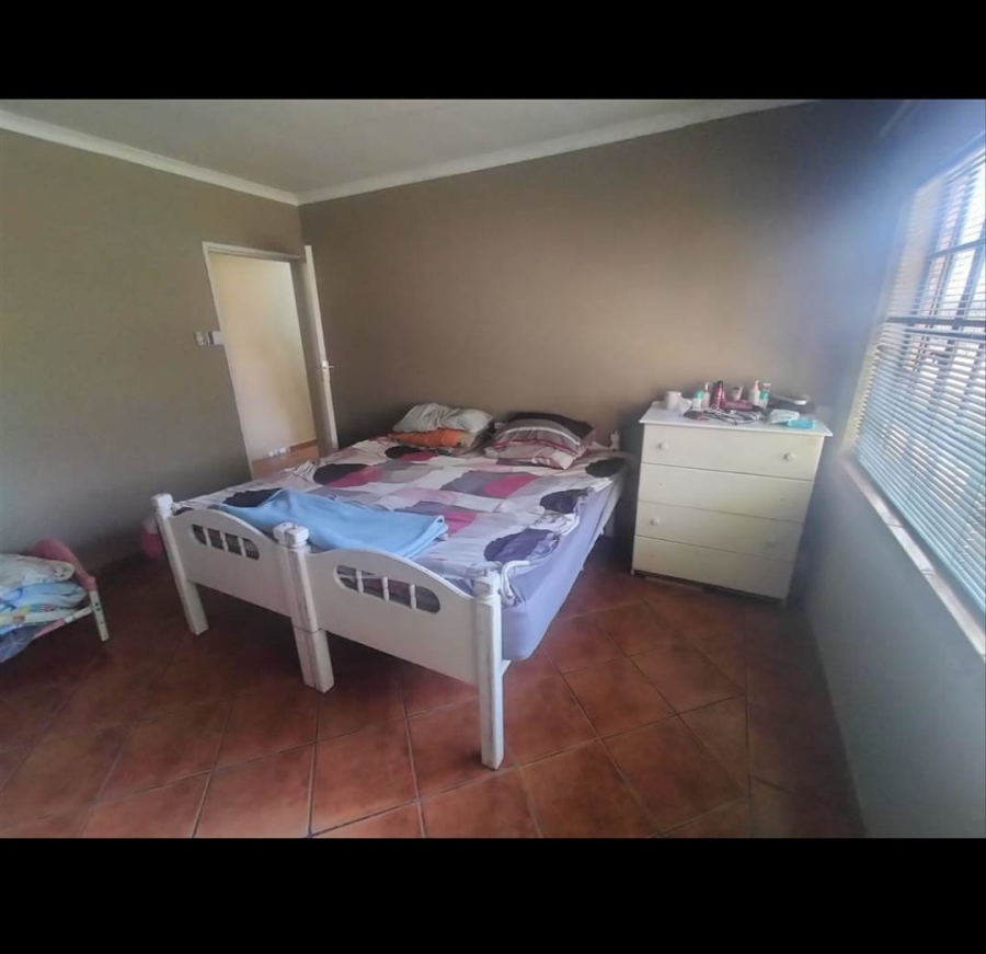 8 Bedroom Property for Sale in Bultfontein Gauteng