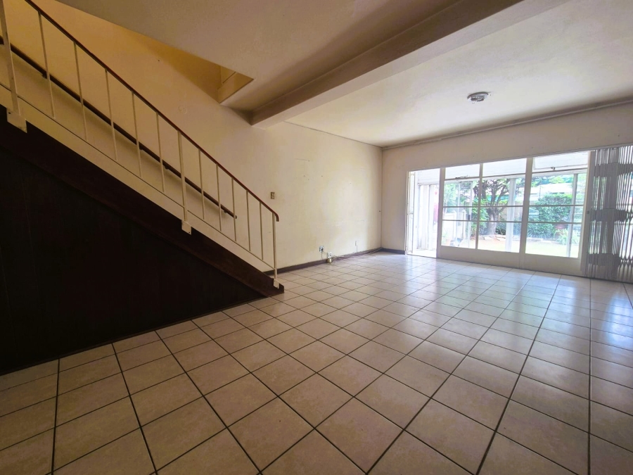 2 Bedroom Property for Sale in Three Rivers Proper Gauteng