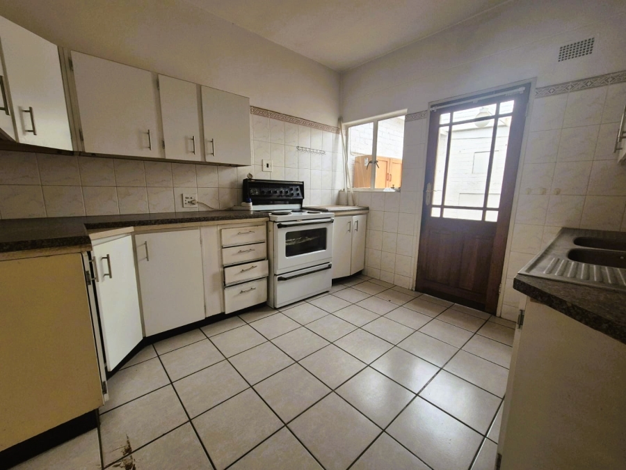 2 Bedroom Property for Sale in Three Rivers Proper Gauteng