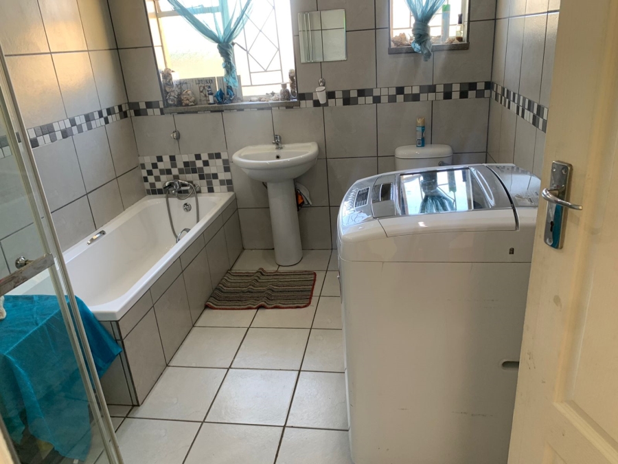 3 Bedroom Property for Sale in Heidelberg Gauteng