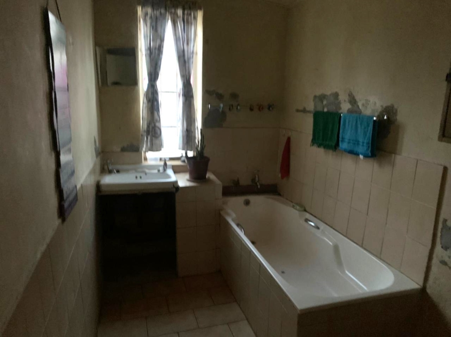 4 Bedroom Property for Sale in Rensburg Gauteng