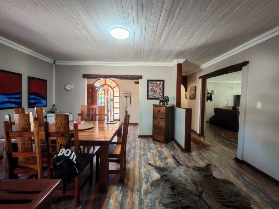 4 Bedroom Property for Sale in Three Rivers East Gauteng