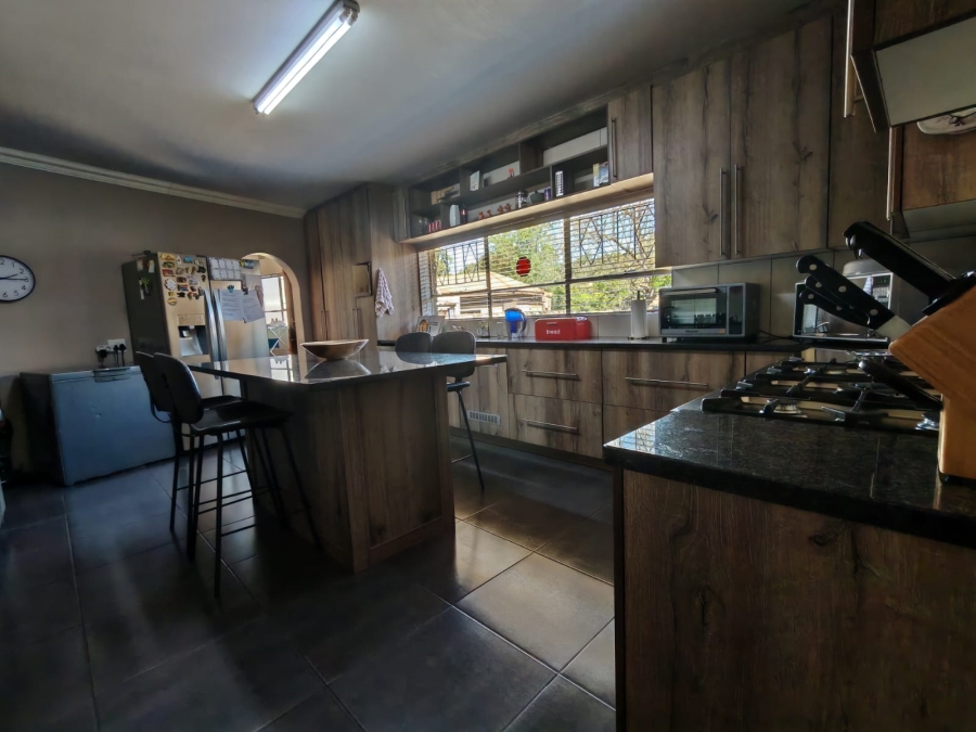 4 Bedroom Property for Sale in Three Rivers East Gauteng