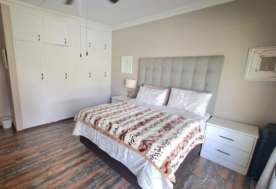 4 Bedroom Property for Sale in Three Rivers East Gauteng