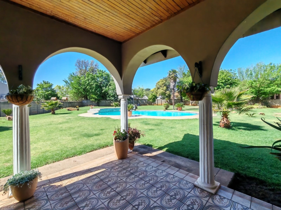 4 Bedroom Property for Sale in Three Rivers East Gauteng