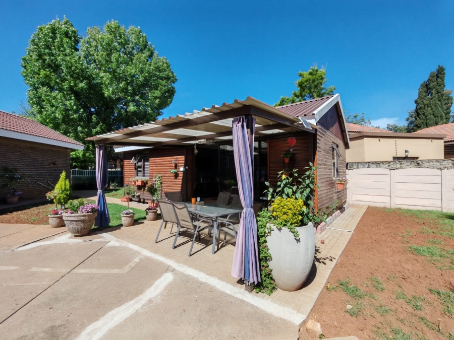 4 Bedroom Property for Sale in Three Rivers East Gauteng