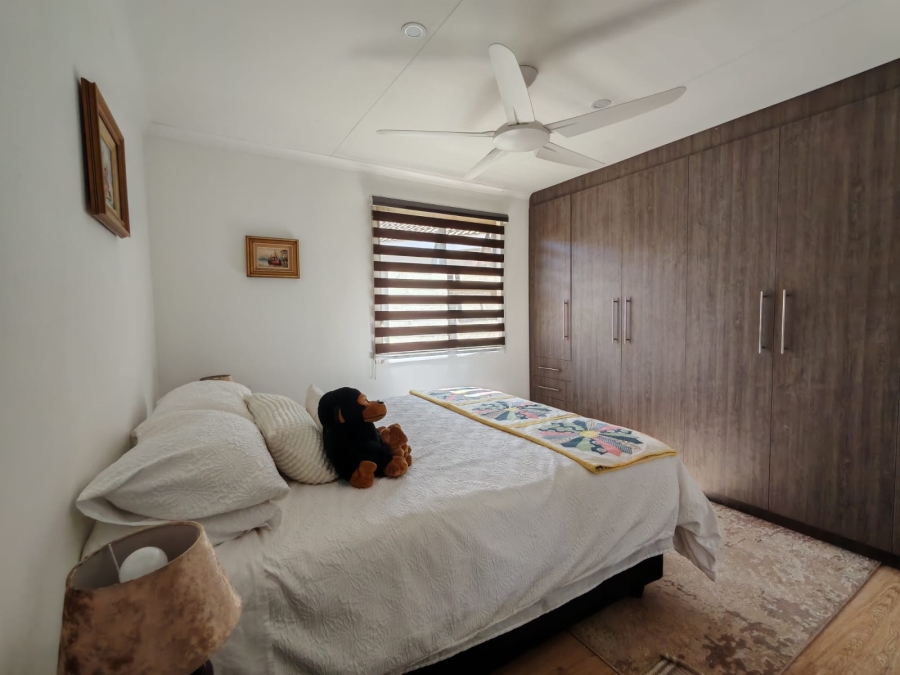 4 Bedroom Property for Sale in Three Rivers East Gauteng