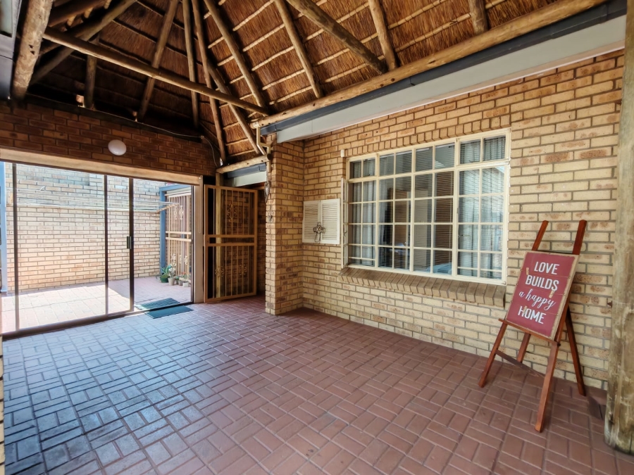 3 Bedroom Property for Sale in Three Rivers Gauteng