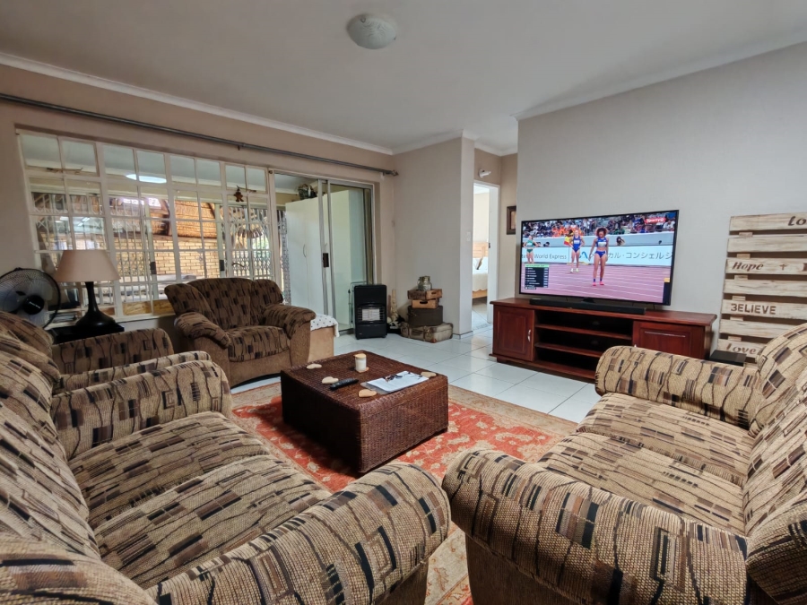 3 Bedroom Property for Sale in Three Rivers Gauteng