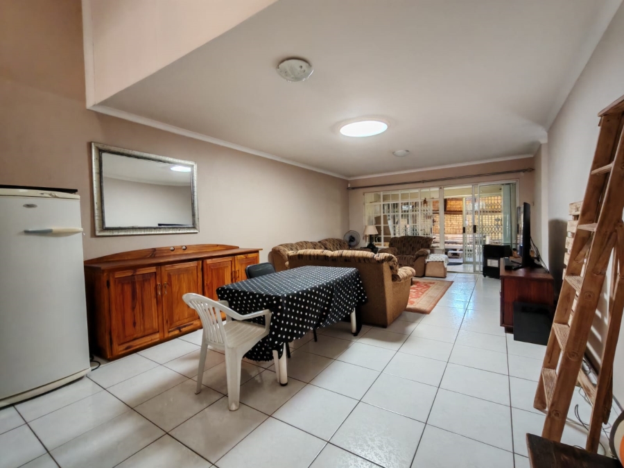 3 Bedroom Property for Sale in Three Rivers Gauteng