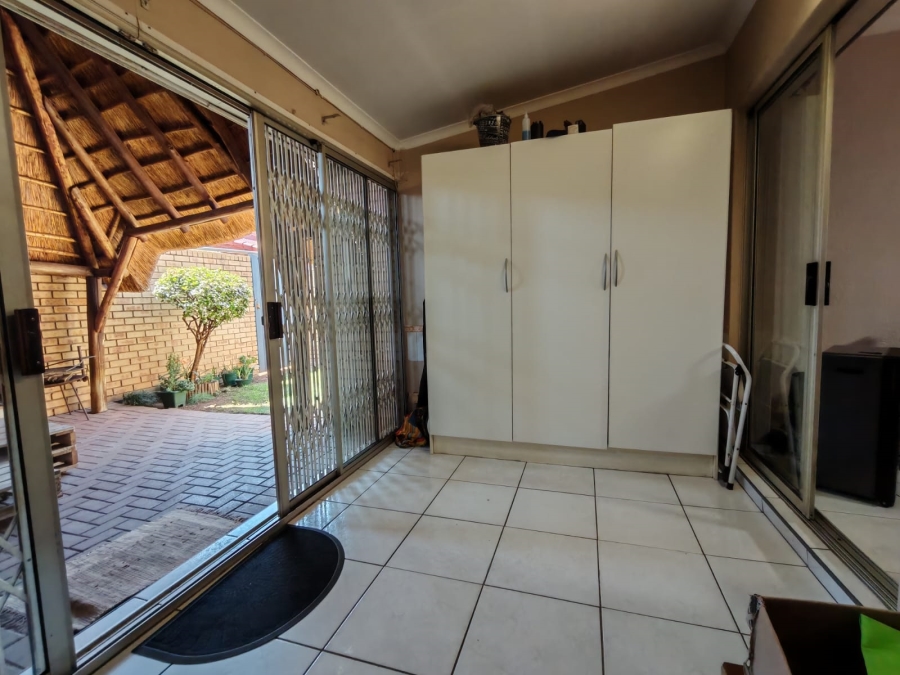 3 Bedroom Property for Sale in Three Rivers Gauteng