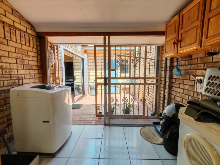 3 Bedroom Property for Sale in Three Rivers Gauteng