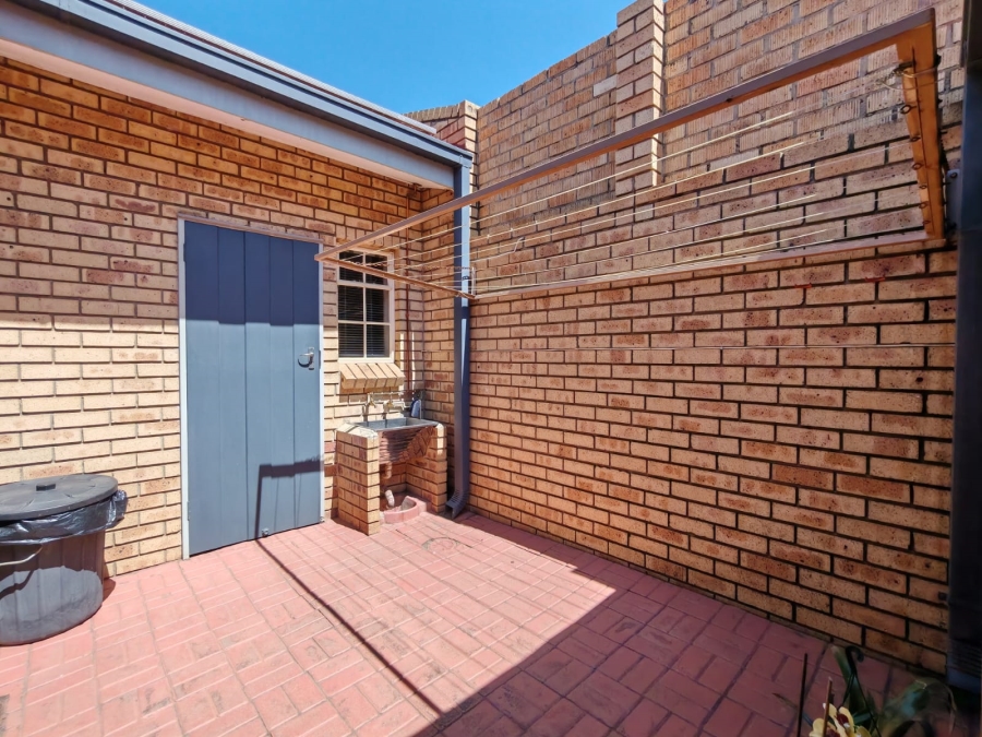 3 Bedroom Property for Sale in Three Rivers Gauteng