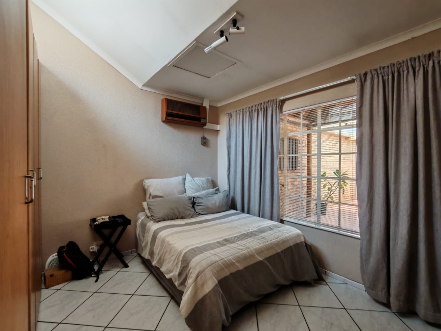 3 Bedroom Property for Sale in Three Rivers Gauteng