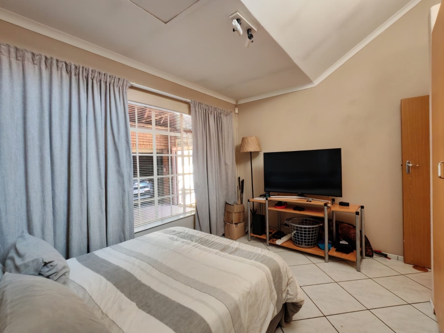 3 Bedroom Property for Sale in Three Rivers Gauteng