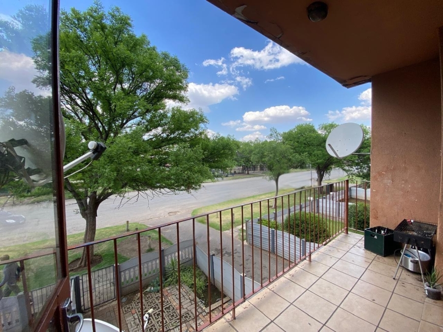 2 Bedroom Property for Sale in Vereeniging Gauteng