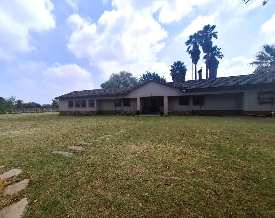 3 Bedroom Property for Sale in Homelands Gauteng