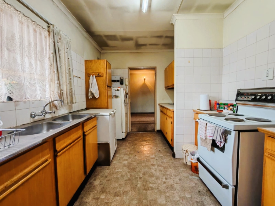 3 Bedroom Property for Sale in Three Rivers Proper Gauteng