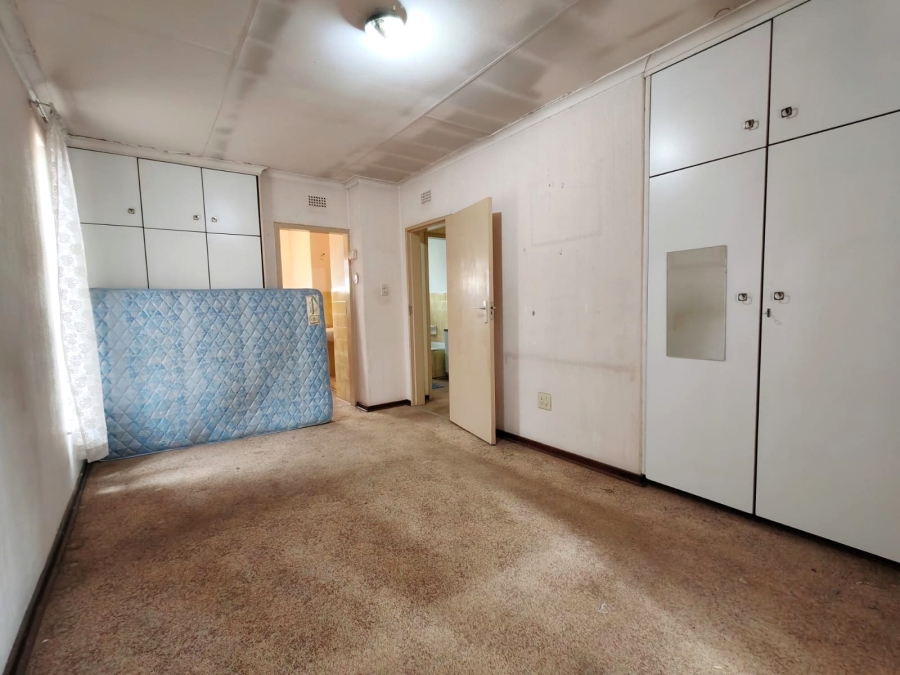 3 Bedroom Property for Sale in Three Rivers Proper Gauteng