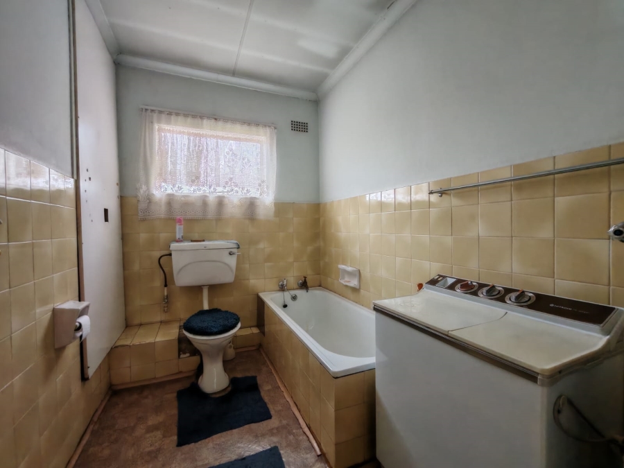 3 Bedroom Property for Sale in Three Rivers Proper Gauteng