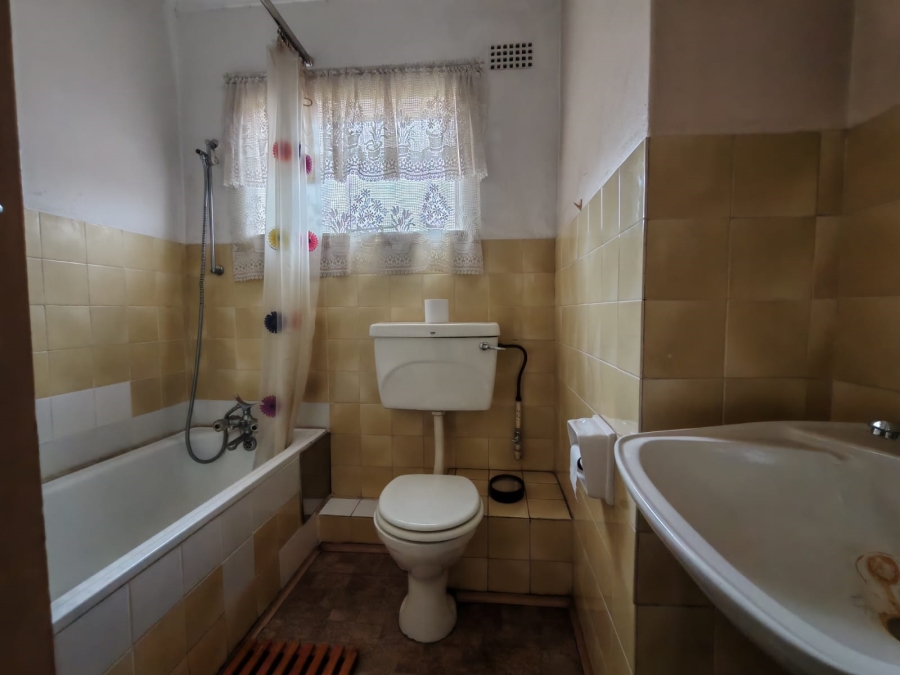 3 Bedroom Property for Sale in Three Rivers Proper Gauteng