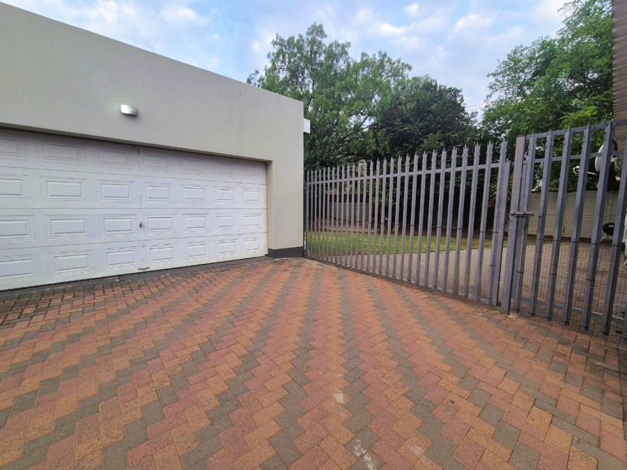 3 Bedroom Property for Sale in Three Rivers Gauteng