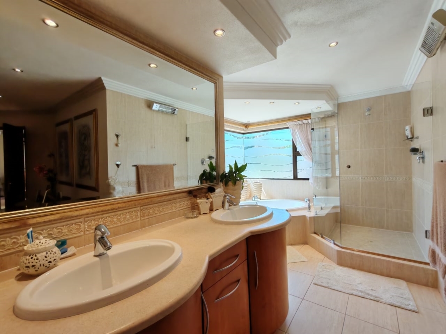 4 Bedroom Property for Sale in Northdene Gauteng