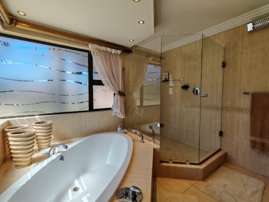 4 Bedroom Property for Sale in Northdene Gauteng