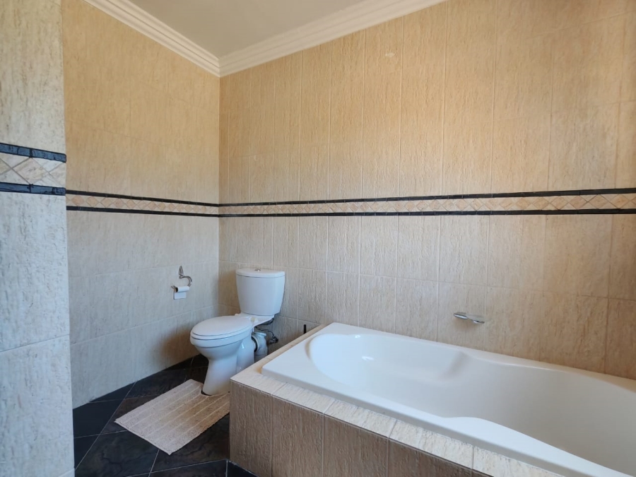 4 Bedroom Property for Sale in Northdene Gauteng