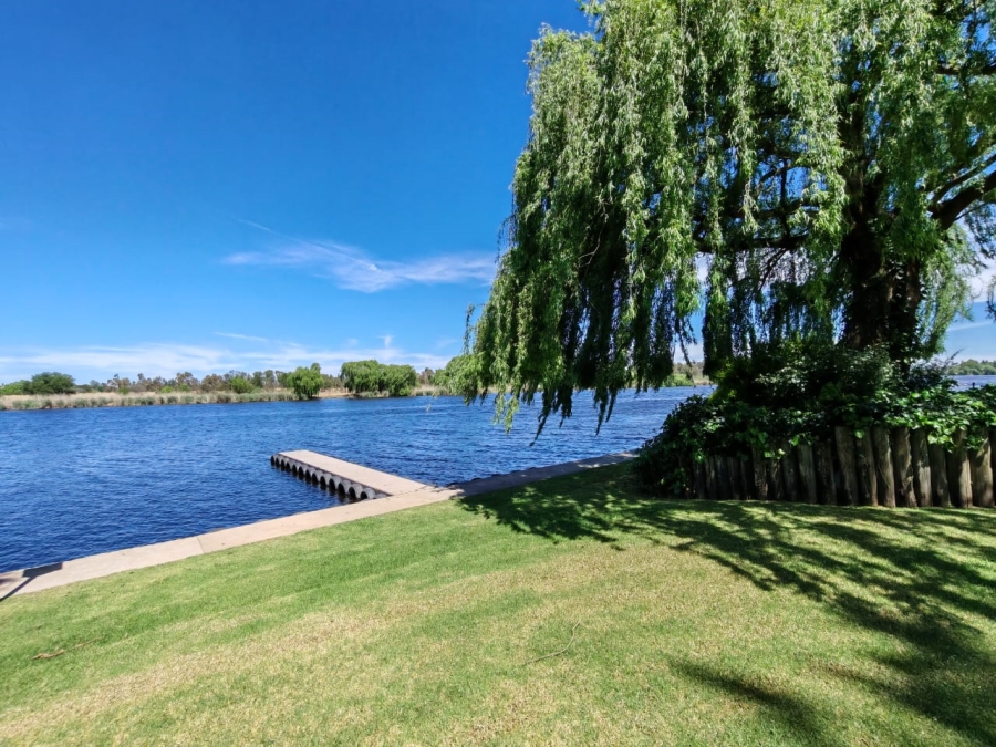 4 Bedroom Property for Sale in Northdene Gauteng