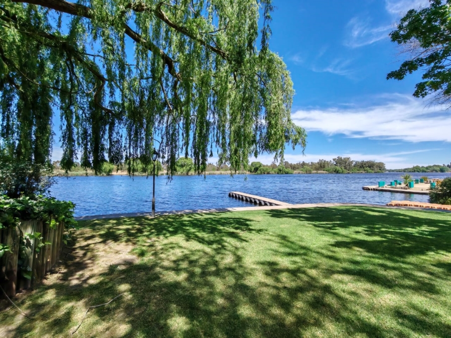 4 Bedroom Property for Sale in Northdene Gauteng