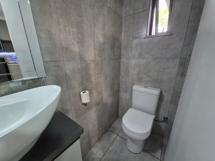 2 Bedroom Property for Sale in Meyerton Central Gauteng