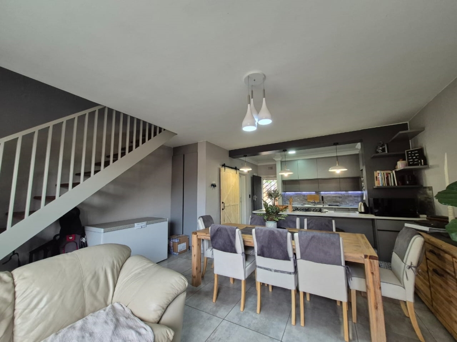 2 Bedroom Property for Sale in Meyerton Central Gauteng