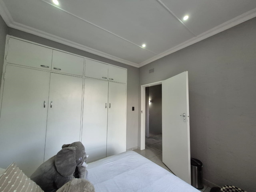2 Bedroom Property for Sale in Meyerton Central Gauteng