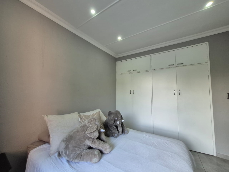 2 Bedroom Property for Sale in Meyerton Central Gauteng