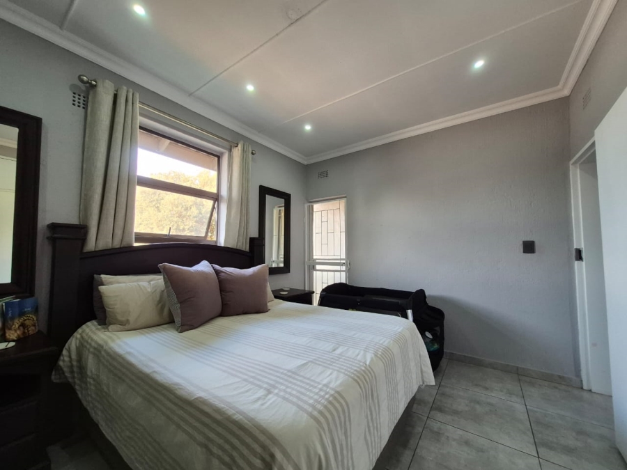 2 Bedroom Property for Sale in Meyerton Central Gauteng