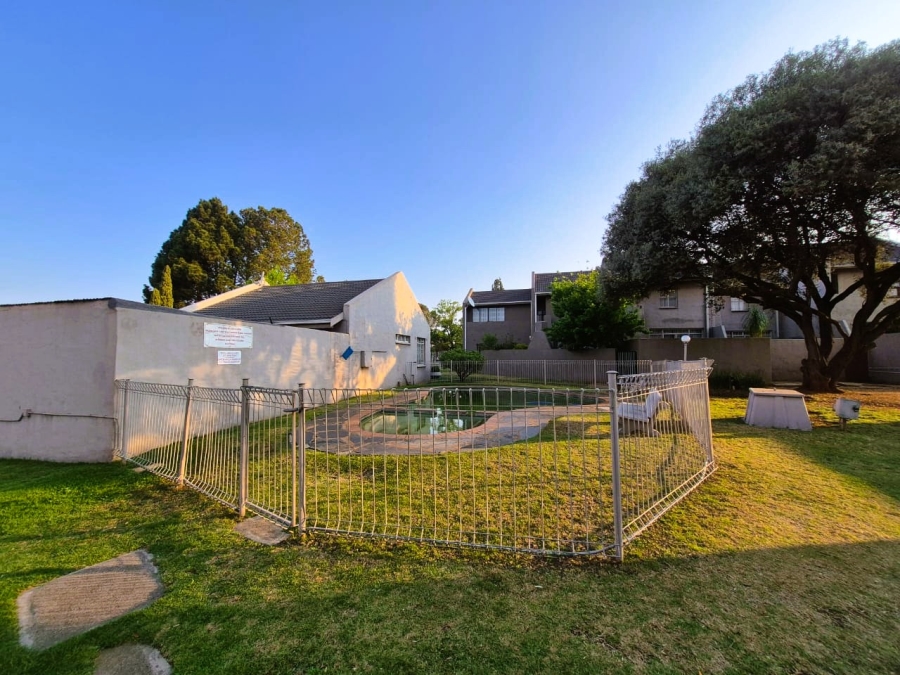2 Bedroom Property for Sale in Meyerton Central Gauteng