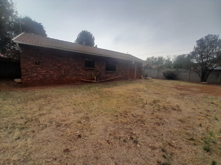 To Let 2 Bedroom Property for Rent in Meyerton Park Gauteng