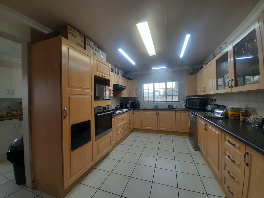 To Let 3 Bedroom Property for Rent in Kookrus Gauteng
