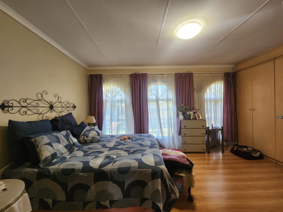 2 Bedroom Property for Sale in Three Rivers Gauteng